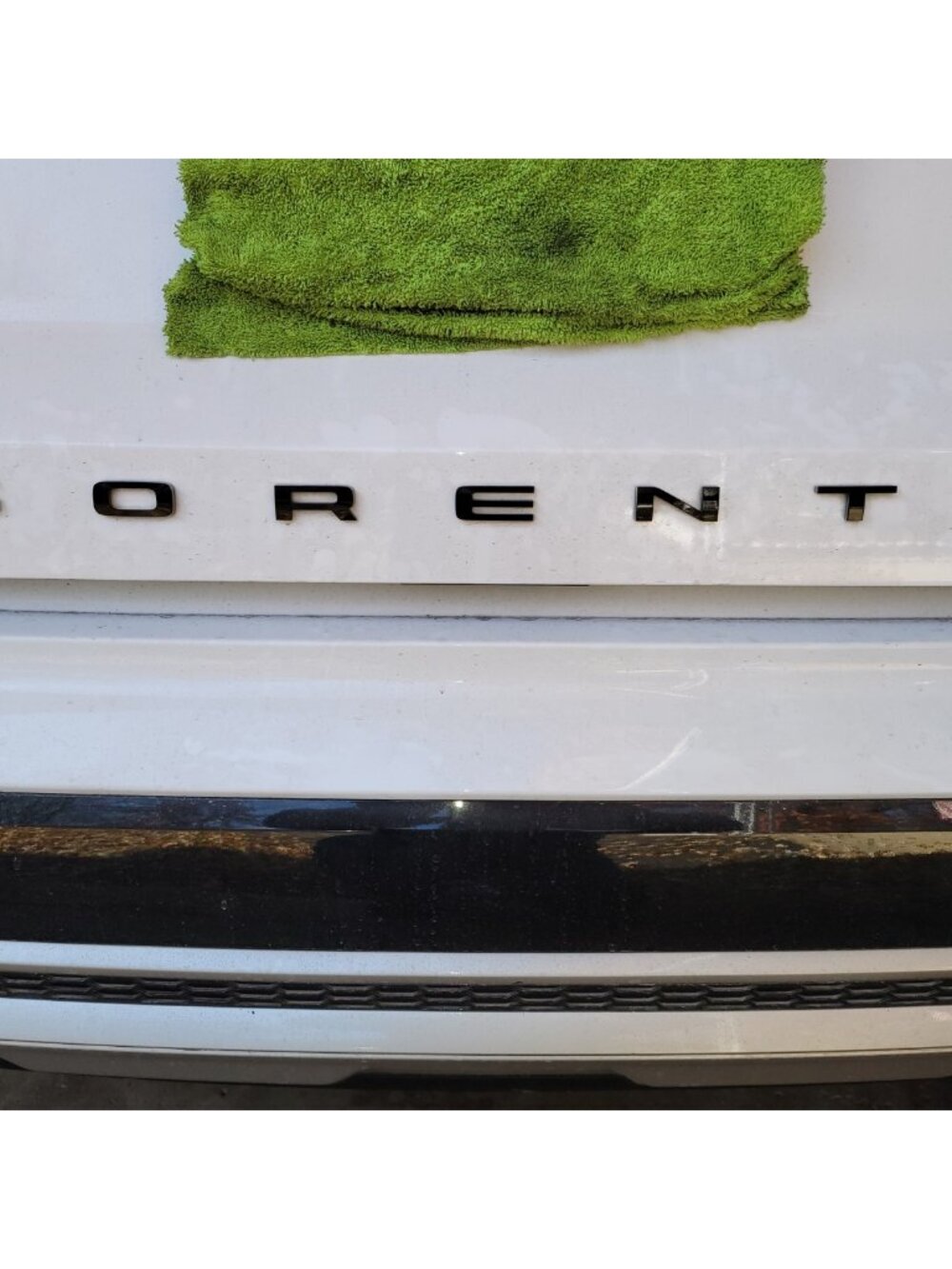 SET OF 3: FITS Sorento 2022 fits Letters Plastic Overlay in Gloss Black - Picture 3 of 9